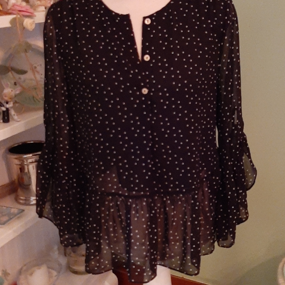 Maxx Studio blouse size med.